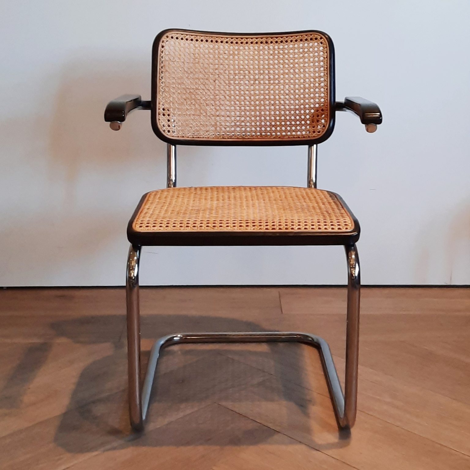 Stoel S64, Marcel Breuer voor 1981