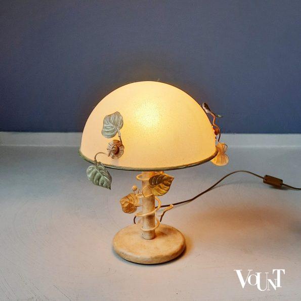 Florale lamp met glazen (mushroom) kap, Herda, jaren '80